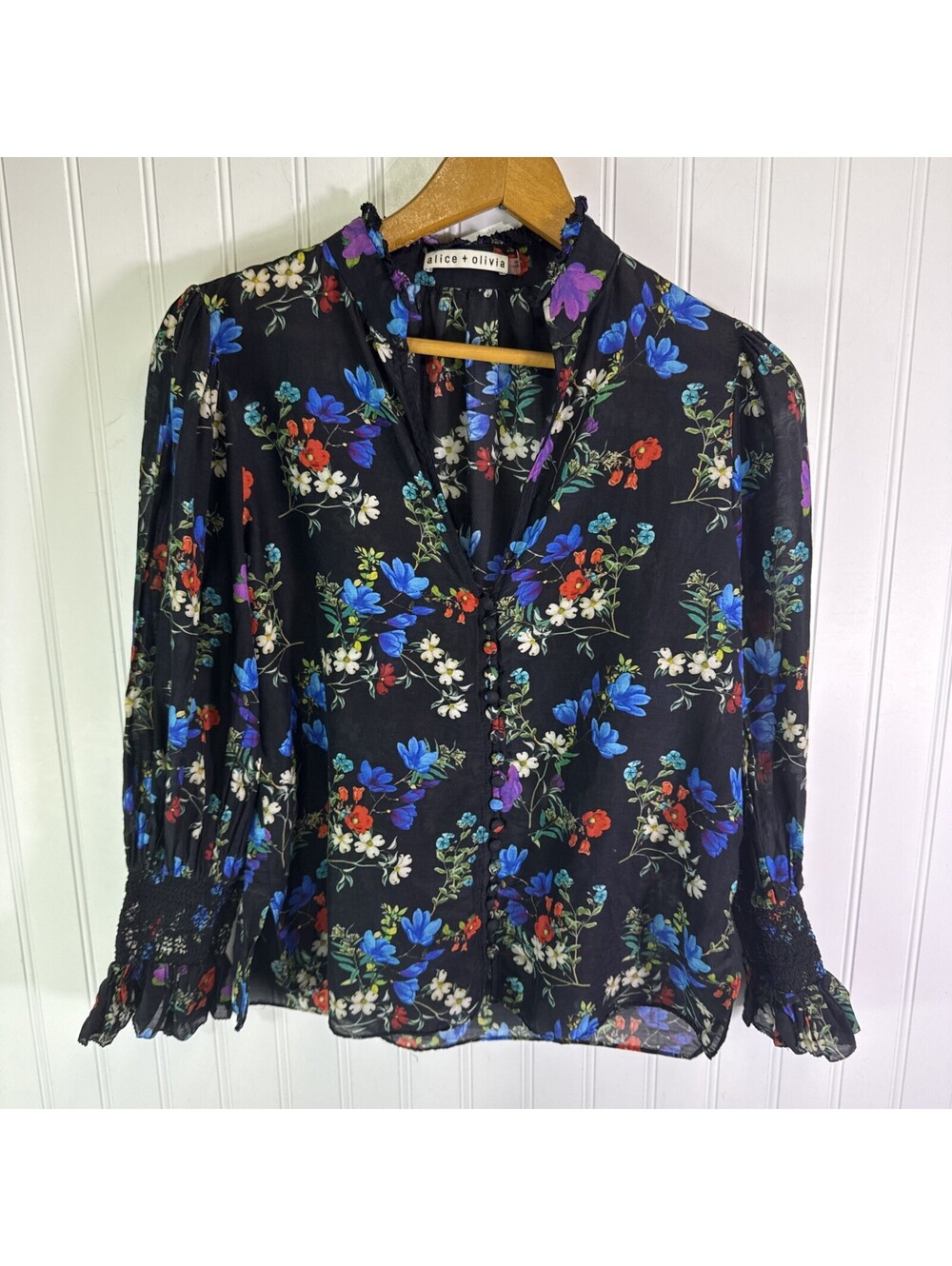 Alice + Olivia Ilan Floral Silk Cotton Blouse Top Black Womens Small Smocked